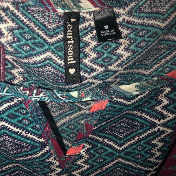 Cold shoulder - Picture 3 of 4